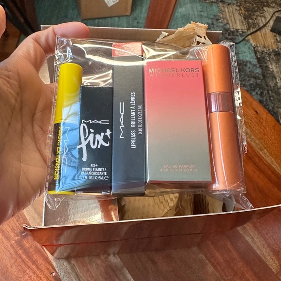 I LOVE GOLD!!! GIFT BASKETS AVAILABLE! - Picture 9 of 11